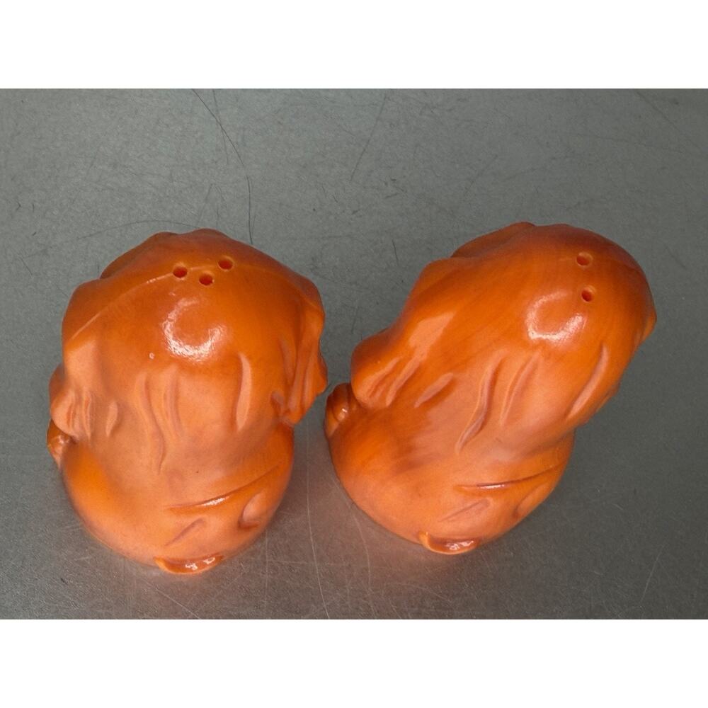 VTG Sad Bloodhound Dogs Salt Pepper Celluloid Bright Orange Shakers Hong Kong - Picture 3 of 5
